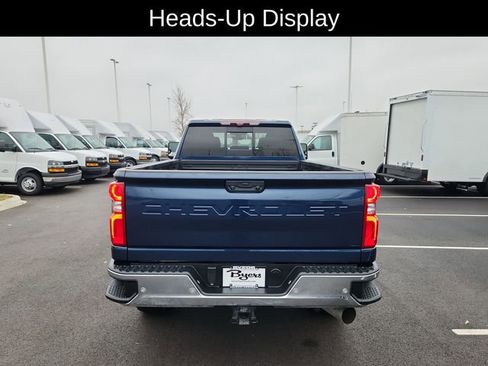 Used 2020 Chevrolet Silverado 2500 LTZ w/ LTZ Premium Package image 8
