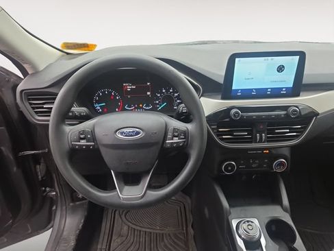 Used 2021 Ford Escape SE FWD image 10