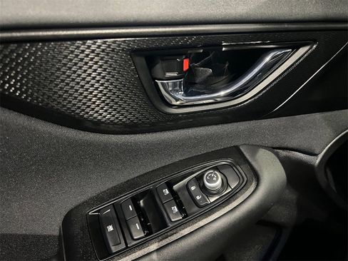 Used 2025 Subaru Legacy Premium image 21