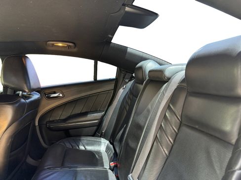 Used 2019 Dodge Charger SRT Hellcat w/ Navigation & Travel Group RWD image 11