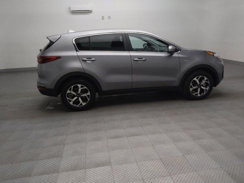 Used 2021 Kia Sportage LX AWD/4WD image 10