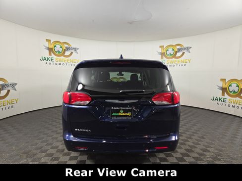 Used 2017 Chrysler Pacifica LX w/ Tire & Wheel Group image 7