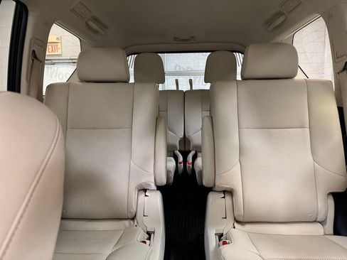 Used 2023 Lexus GX 460 Premium AWD/4WD image 15
