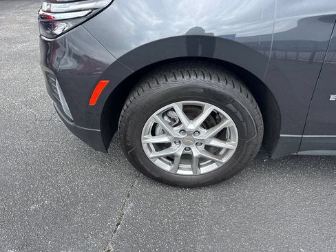 Used 2023 Chevrolet Equinox LT w/ LPO, Floor Liner Package FWD image 12