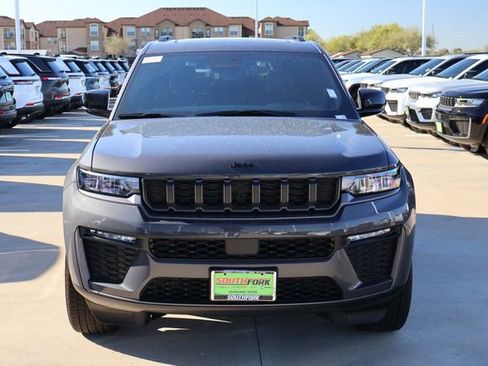 New 2026 Jeep Grand Cherokee L Limited image 2