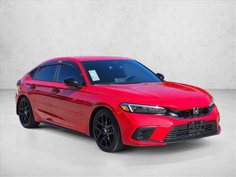 Used 2023 Honda Civic Sport image 3