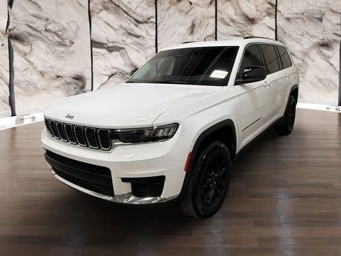 Used 2023 Jeep Grand Cherokee L Laredo w/ Trailer Tow Group (B) image 1