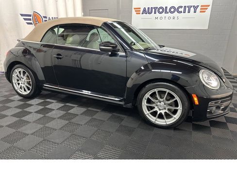 Used 2019 Volkswagen Beetle 2.0T Final Edition SEL image 2