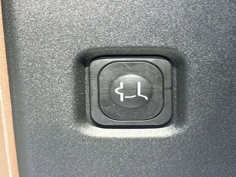 New 2026 Lincoln Navigator L Black Label image 15