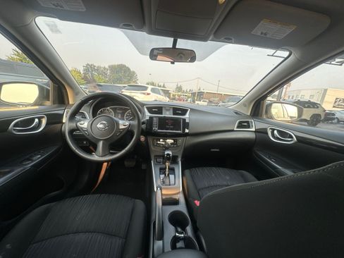 Used 2019 Nissan Sentra SV FWD image 27