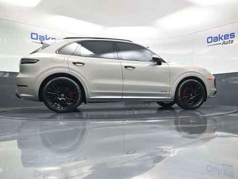 Used 2021 Porsche Cayenne GTS image 47