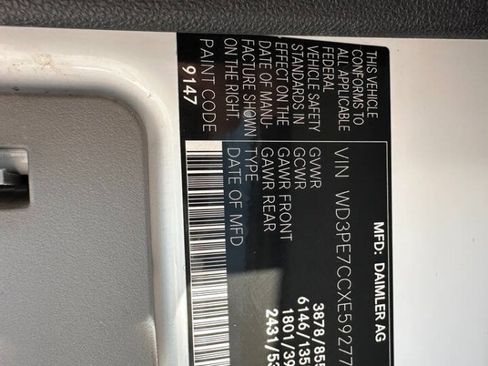 Used 2014 Mercedes-Benz Sprinter 2500 image 17