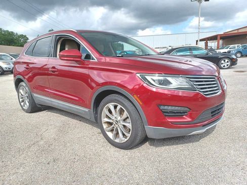 Used 2017 Lincoln MKC Select w/ Select Plus Package image 3