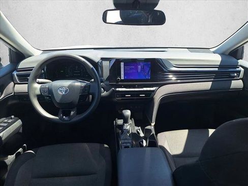 Used 2025 Toyota Camry LE FWD image 16