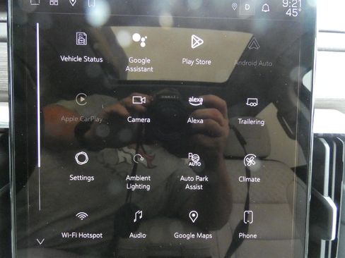 Used 2024 GMC Acadia Denali w/ Super Cruise Package image 23