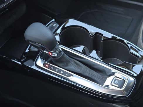 New 2025 Chevrolet Trax ACTIV w/ Driver Confidence Package image 21