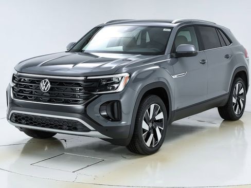 New 2026 Volkswagen Atlas Cross Sport SE image 1