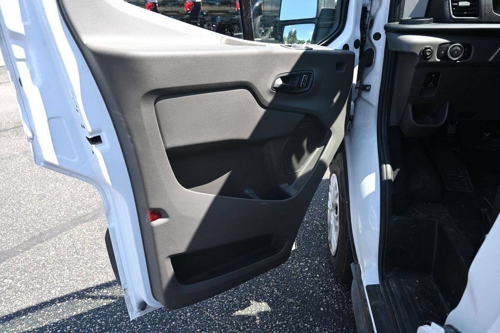 Used 2024 Ford Transit 350 XLT RWD image 22