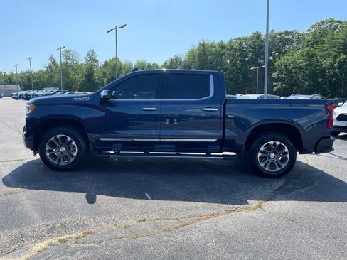 Certified 2023 Chevrolet Silverado 1500 High Country w/ Technology Package AWD/4WD image 3