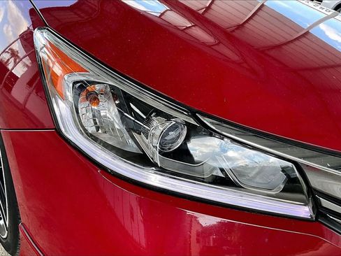 Used 2016 Honda Accord Sport image 28