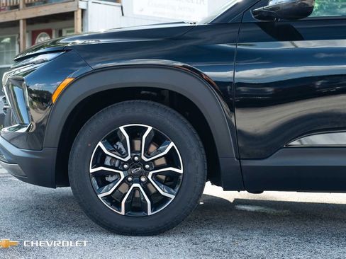 New 2026 Chevrolet TrailBlazer ACTIV w/ Convenience Package FWD image 12