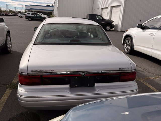 Used 1996 Mercury Grand Marquis LS RWD image 3