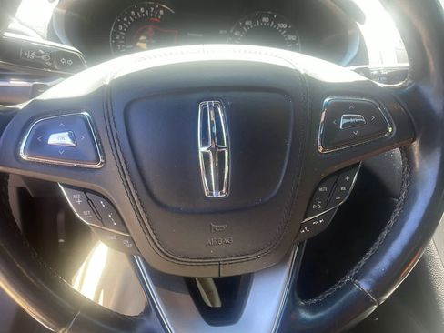 Used 2019 Lincoln MKZ Reserve w/ Reserve Plus Package AWD/4WD image 13