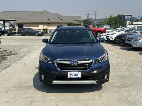 Used 2021 Subaru Outback Limited AWD/4WD image 2