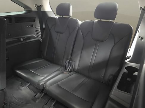 Used 2021 Kia Sorento S FWD image 15