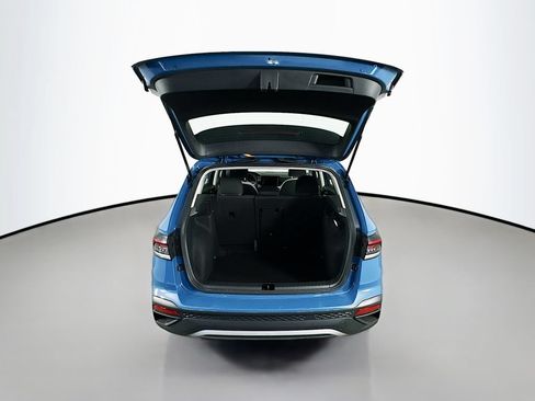 Used 2025 Volkswagen Taos S FWD image 28
