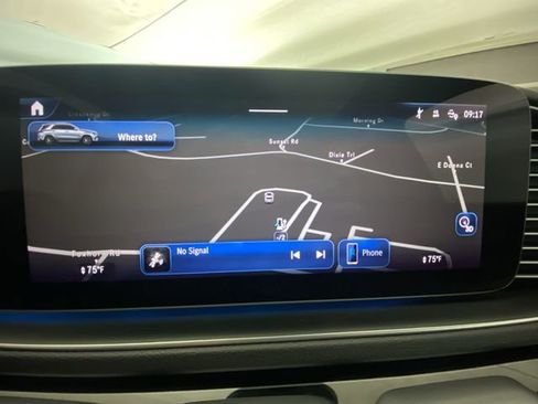 Used 2024 Mercedes-Benz GLE 450e GLE 450e image 18