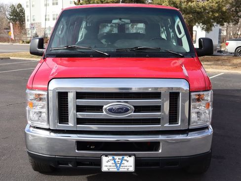 Used 2010 Ford E-350 and Econoline 350 Extended Wagon Super Duty image 12