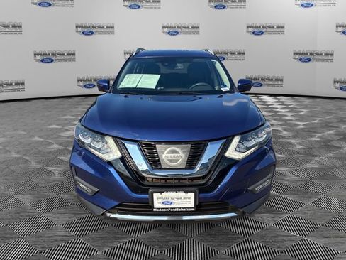 Used 2017 Nissan Rogue SL w/ SL Premium Package AWD/4WD image 8