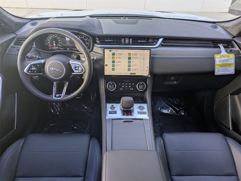 New 2026 Jaguar F-PACE SVR image 16