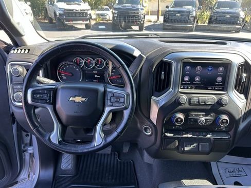Used 2020 Chevrolet Silverado 1500 LT w/ All-Star Edition image 17