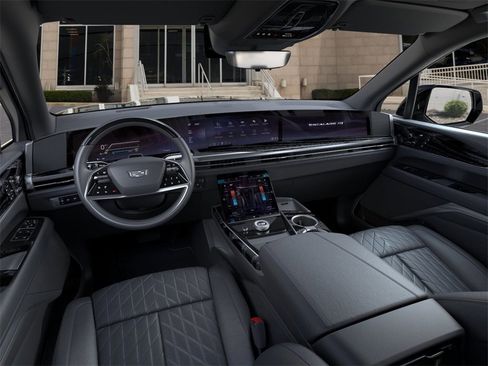 New 2025 Cadillac Escalade IQ Luxury 1 w/ Smart Trailering package image 15