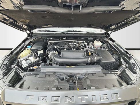 Used 2023 Nissan Frontier Pro-X w/ Technology Package image 28