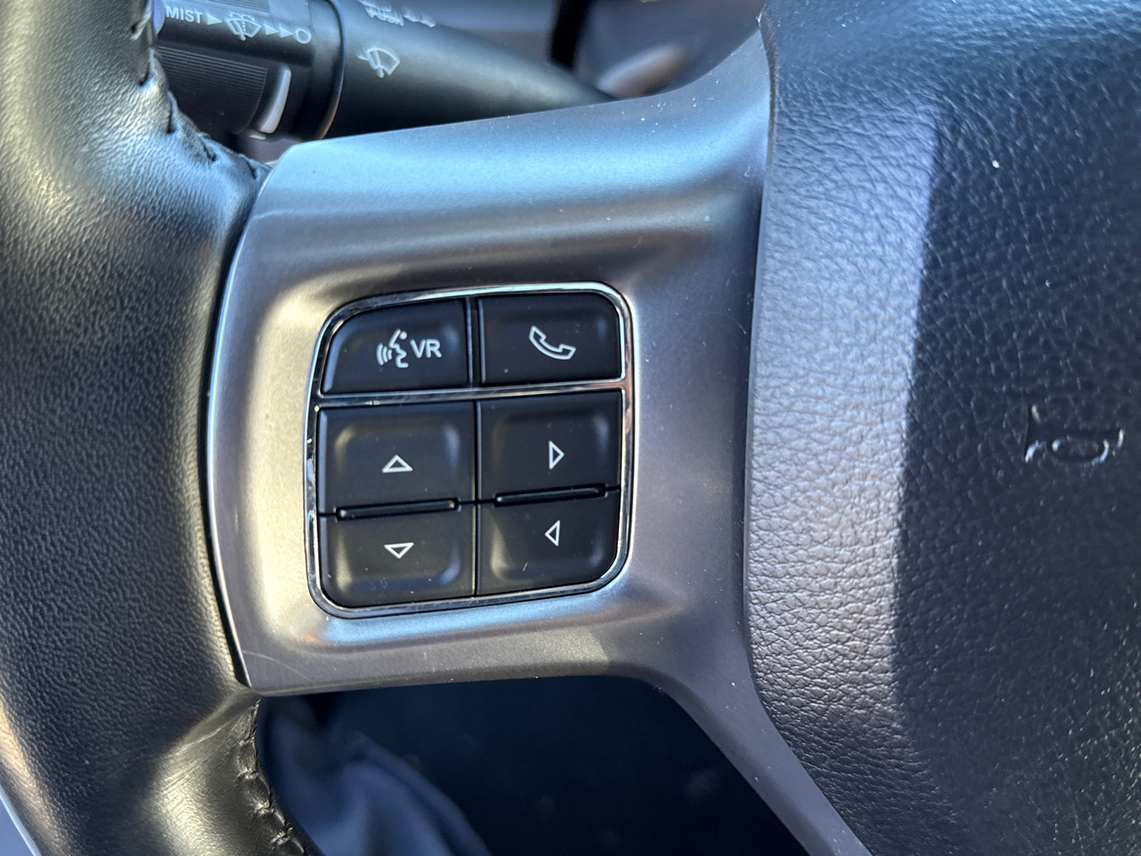 Used 2024 RAM 1500 Warlock w/ Electronics Group AWD/4WD image 13