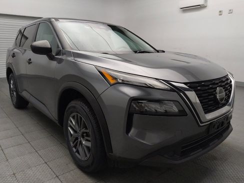 Used 2021 Nissan Rogue S FWD image 13
