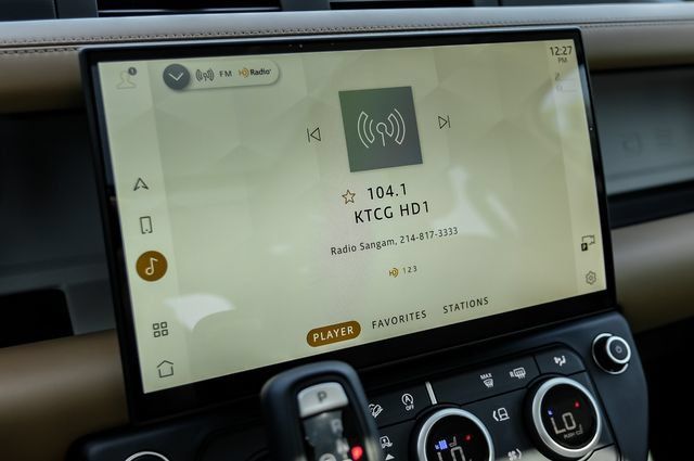 New 2026 Land Rover Defender 110 S AWD/4WD image 40