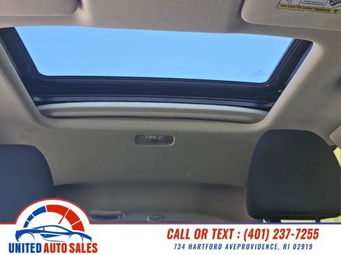 Used 2017 Honda HR-V EX image 19