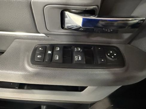 Used 2017 RAM 1500 Outdoorsman image 8