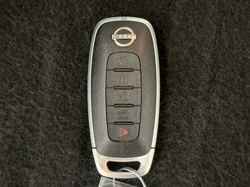 Used 2023 Nissan Rogue SV w/ SV Premium B Package image 22