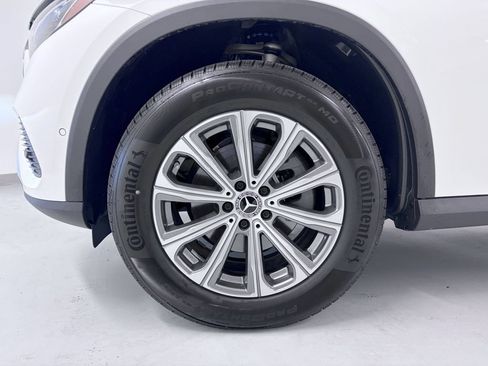 Certified 2026 Mercedes-Benz GLC 300 4MATIC image 11
