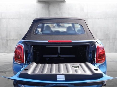 Used 2023 MINI Cooper S image 7