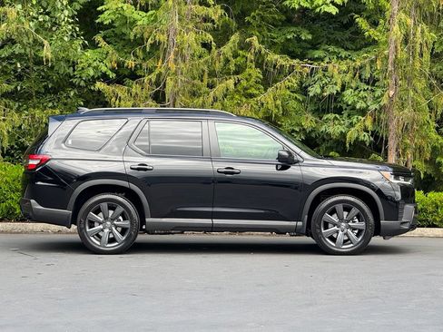 New 2026 Honda Pilot Sport image 33