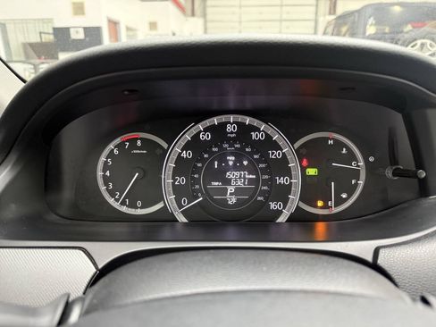 Used 2015 Honda Accord LX image 25
