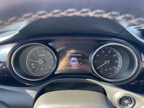 Used 2022 Buick Encore GX Preferred image 15