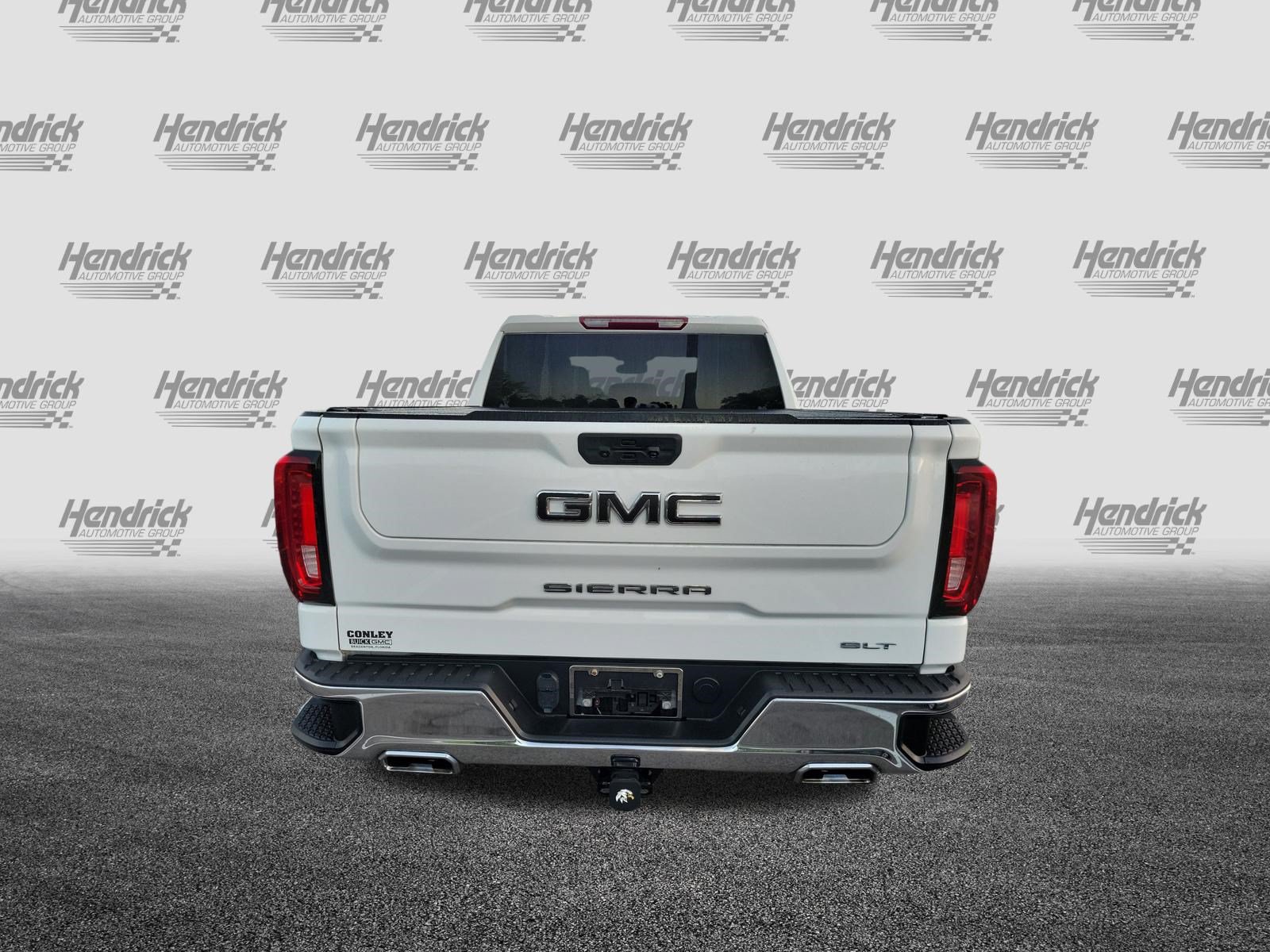 Used 2024 GMC Sierra 1500 SLT w/ SLT Premium Package AWD/4WD image 9
