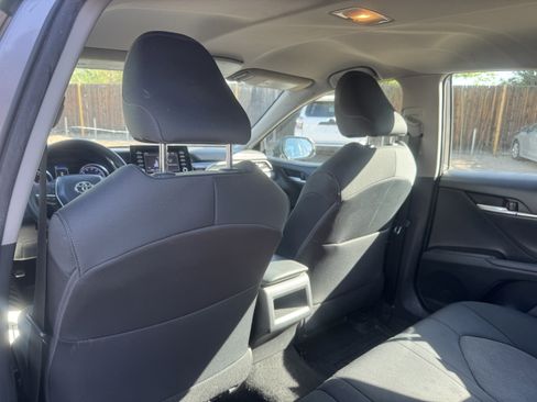 Certified 2021 Toyota Camry LE FWD image 23